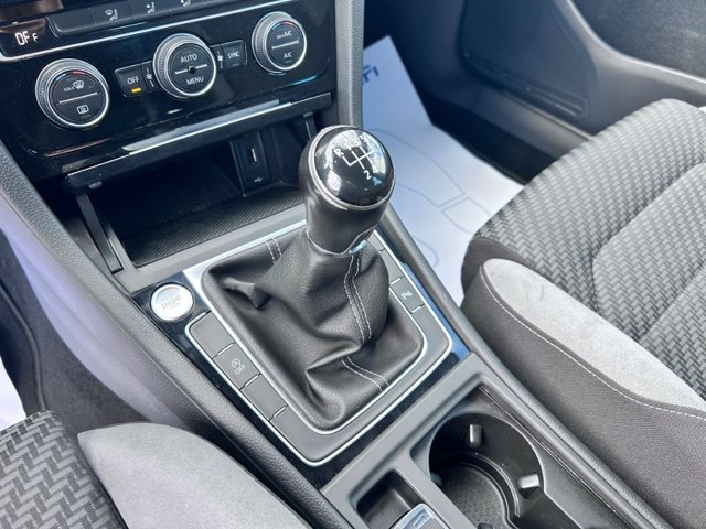 VOLKSWAGEN Golf 5p 1.6 tdi sport 115cv