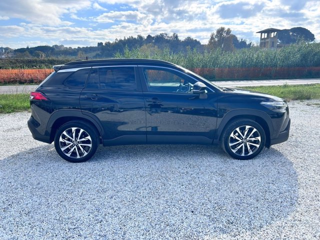 TOYOTA Corolla cross 2.0h trend 2wd 197cv e-cvt