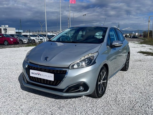 PEUGEOT 208 PureTech 82 5 porte Allure