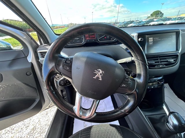 PEUGEOT 208 PureTech 82 5 porte Allure