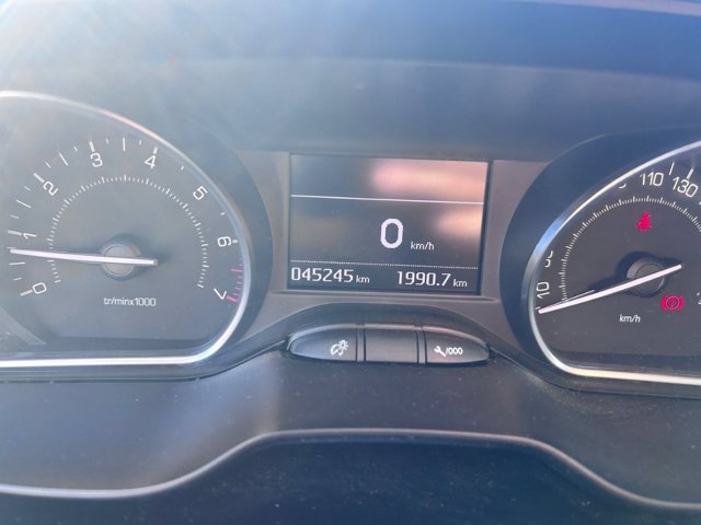 PEUGEOT 208 PureTech 82 5 porte Allure