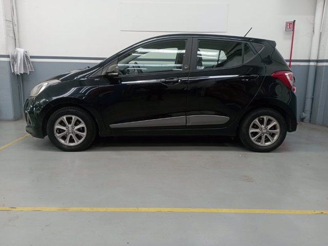 HYUNDAI i10 1.0 Sound Edition Auto