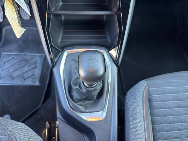 PEUGEOT 2008 PureTech 100 S&S Active Pack