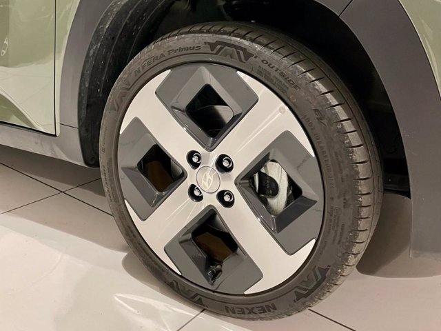 HYUNDAI Inster 49kwh xclass tech pack