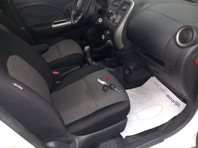 NISSAN Micra 1.2 acenta e6