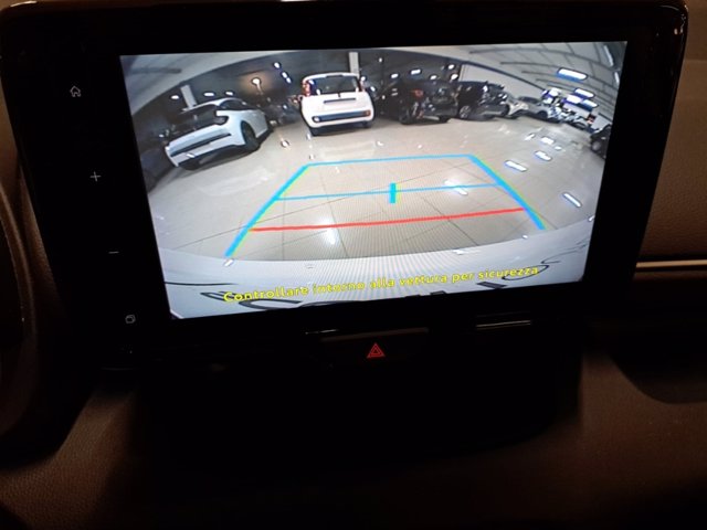 TOYOTA Yaris 1.5h active