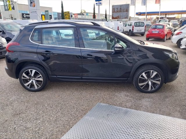 PEUGEOT 2008 1.2 puretech allure s&s 130cv