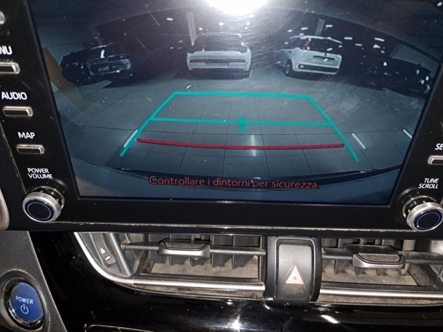 TOYOTA C-hr 1.8h active e-cvt