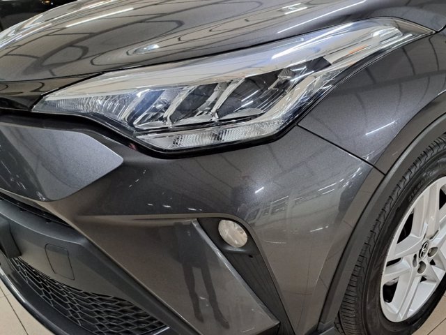 TOYOTA C-hr 1.8h active e-cvt