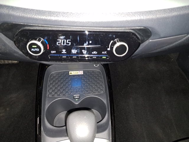 TOYOTA Aygo x 1.0 lounge 72cv s-cvt