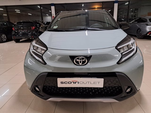 TOYOTA Aygo x 1.0 lounge 72cv s-cvt