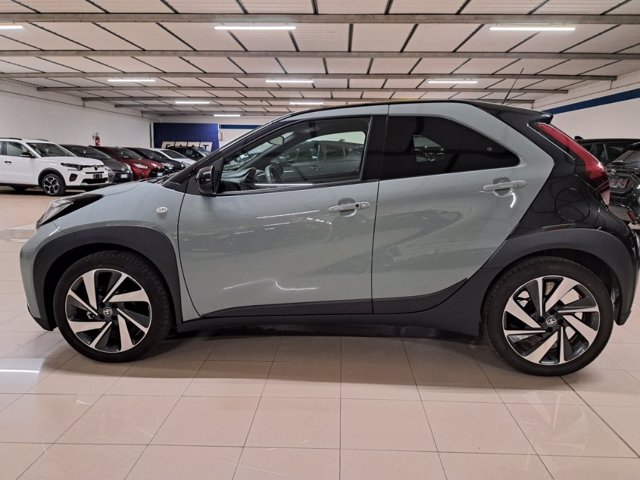TOYOTA Aygo x 1.0 lounge 72cv s-cvt