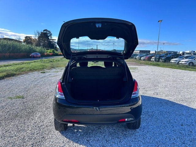 LANCIA Ypsilon 1.0 firefly hybrid silver s&s 70cv