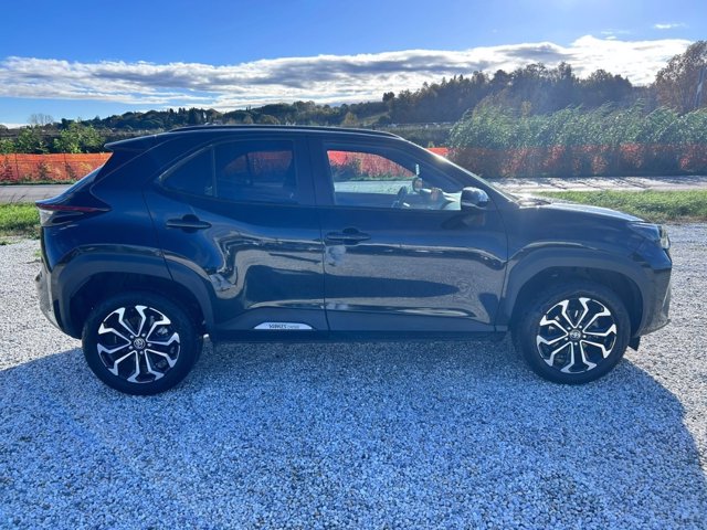 TOYOTA Yaris cross 1.5h trend fwd 116cv e-cvt