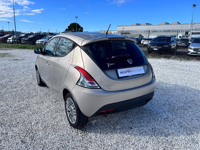 LANCIA Ypsilon 1.2 8v silver ecochic gpl 69cv