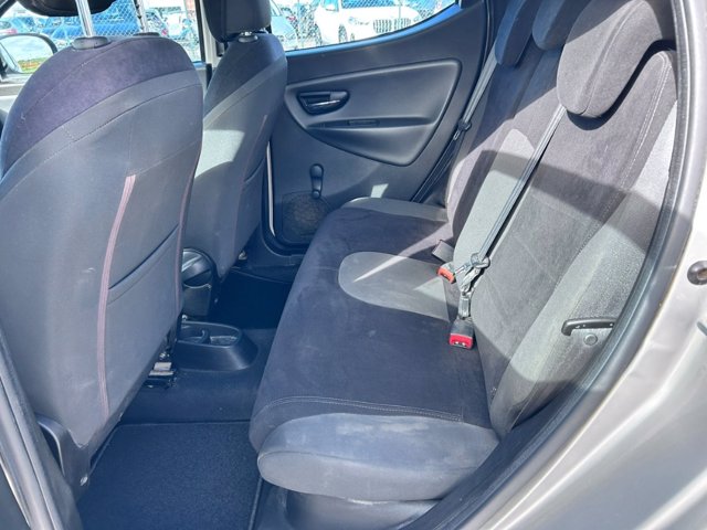 LANCIA Ypsilon 1.2 8v silver ecochic gpl 69cv