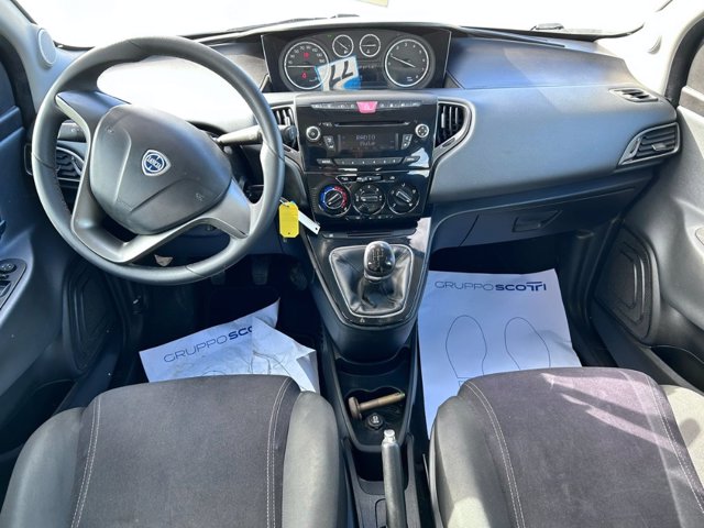 LANCIA Ypsilon 1.2 8v silver ecochic gpl 69cv