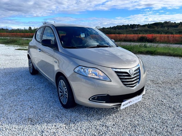 LANCIA Ypsilon 1.2 8v silver ecochic gpl 69cv