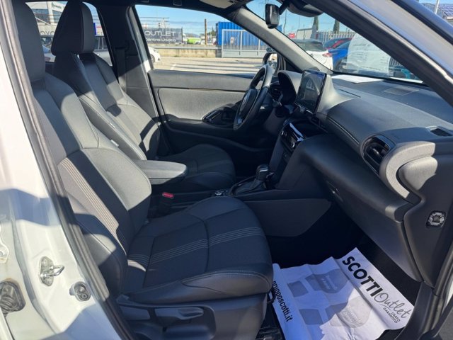 TOYOTA Yaris cross 1.5h adventure awd-i 116cv e-cvt