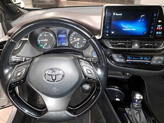 TOYOTA C-hr 1.8h lounge 2wd e-cvt