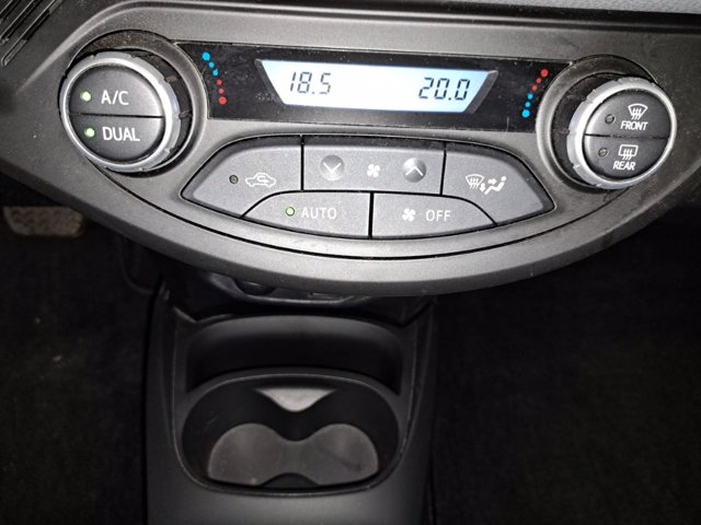 TOYOTA Yaris 5p 1.5h cool