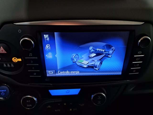 TOYOTA Yaris 5p 1.5h cool