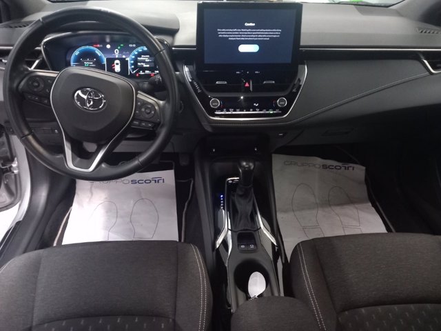 TOYOTA Corolla Active 1.8 Hybrid