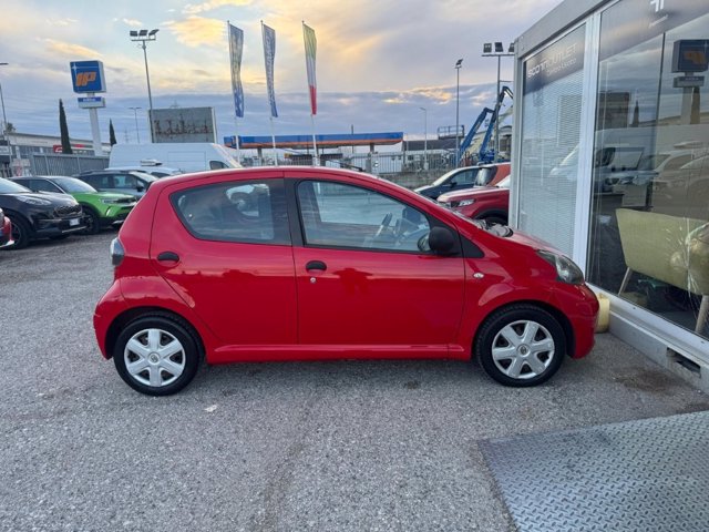 TOYOTA Aygo 5p 1.0 now fl