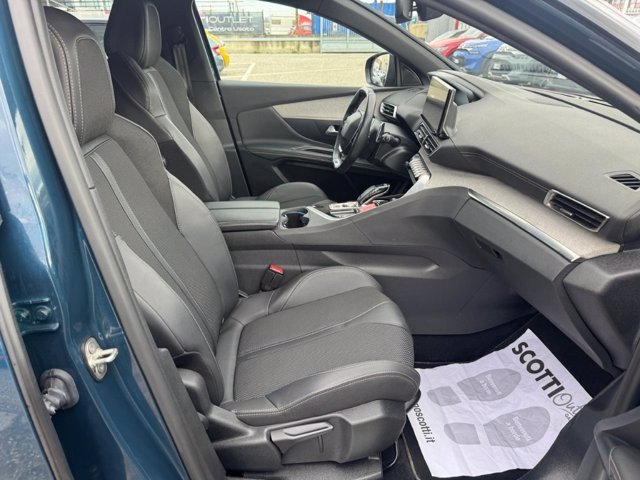 PEUGEOT 3008 BlueHDi 130 S&S EAT8 GT