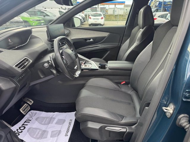 PEUGEOT 3008 BlueHDi 130 S&S EAT8 GT
