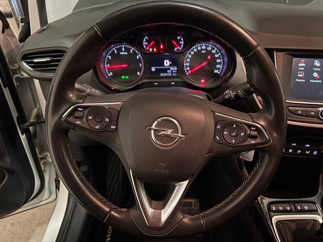 OPEL Crossland x 1.2 innovation 81cv