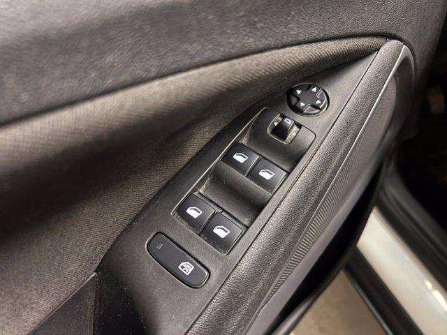 OPEL Crossland x 1.2 innovation 81cv