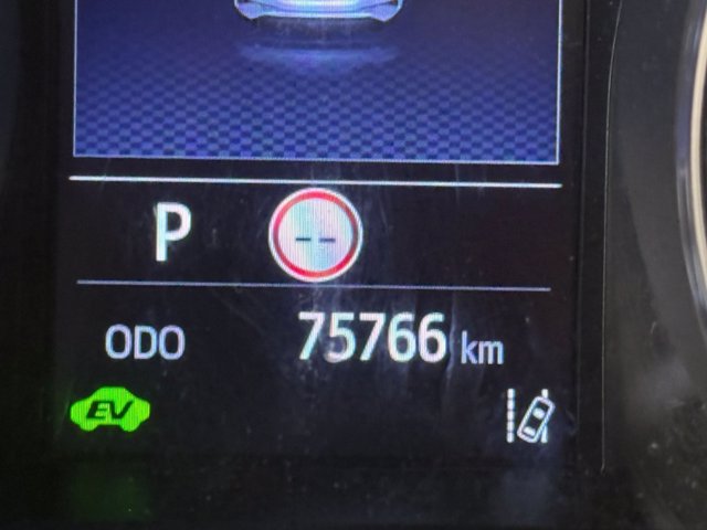 TOYOTA C-hr 1.8h business e-cvt