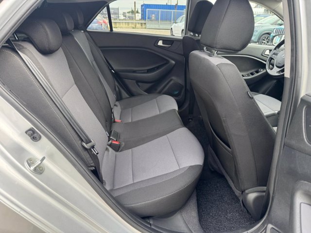 HYUNDAI I20 5p 1.2 mpi connectline 75cv