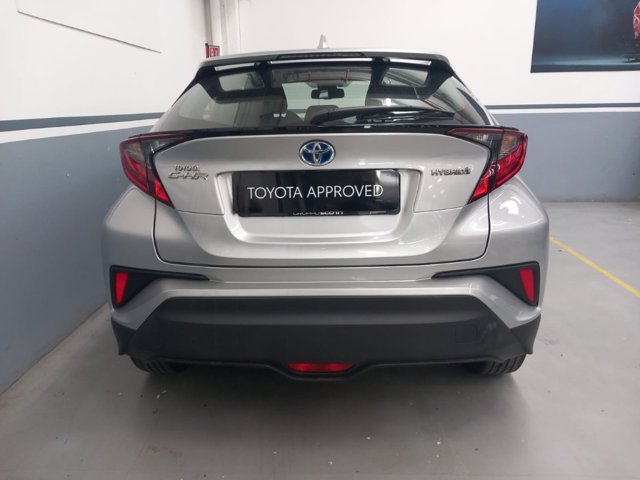 TOYOTA C-hr 1.8h active e-cvt