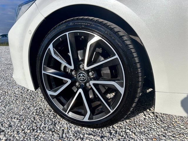 TOYOTA Corolla 2.0 Hybrid Lounge