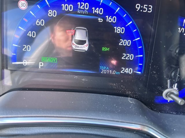 TOYOTA Corolla 2.0 Hybrid Lounge