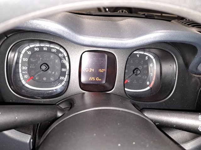 FIAT Panda 1.0 firefly hybrid cross s&s 70cv 5p.ti