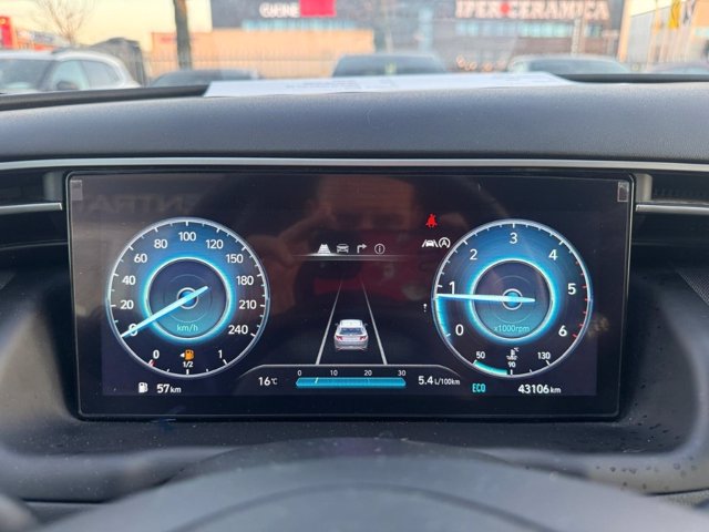 HYUNDAI Tucson 1.6 crdi xtech 2wd