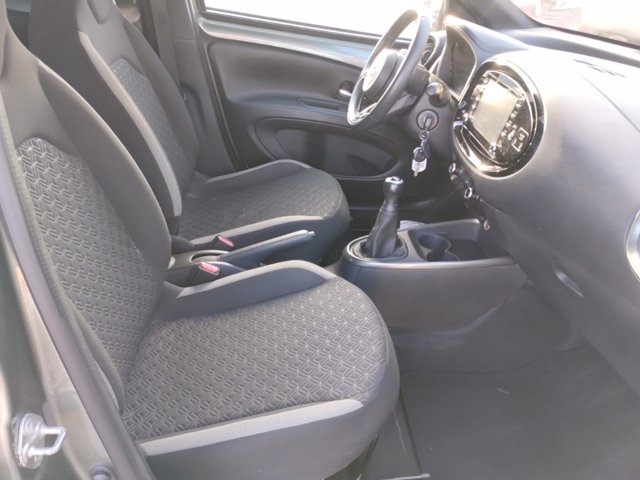 TOYOTA Aygo x 1.0 limited 72cv