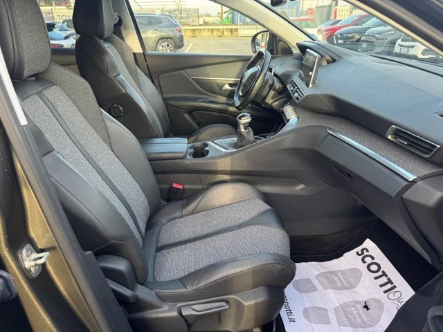 PEUGEOT 3008 1.5 bluehdi allure s&s 130cv