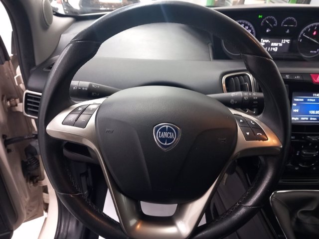 LANCIA Ypsilon 1.2 gold ecochic gpl 69cv my16