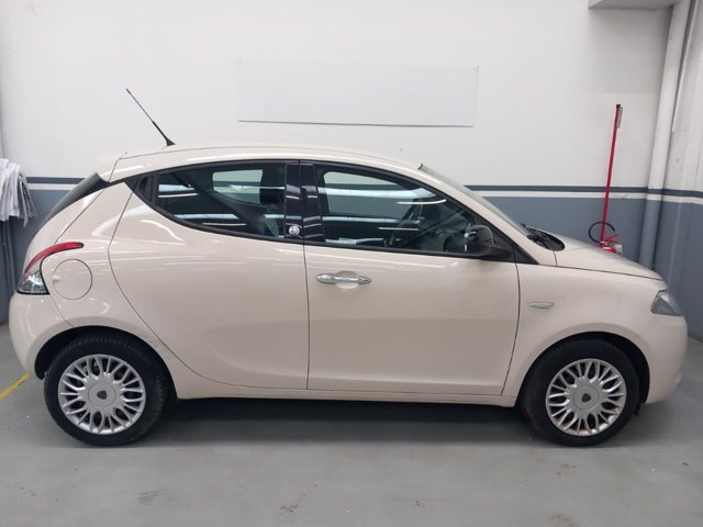 LANCIA Ypsilon 1.2 gold ecochic gpl 69cv my16