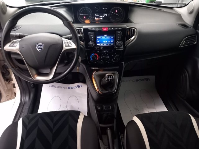 LANCIA Ypsilon 1.2 gold ecochic gpl 69cv my16