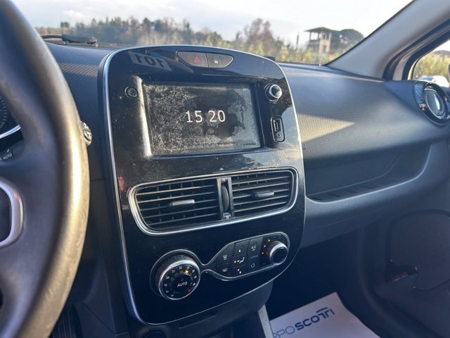 RENAULT Clio 0.9 tce Moschino Intens Gpl 90cv