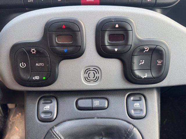 FIAT Panda 1.2 city cross s&s 69cv my19