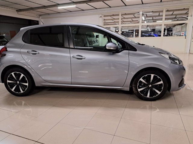 PEUGEOT 208 5p 1.2 puretech active s&s 82cv my18