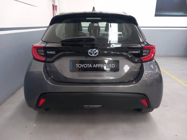 TOYOTA Yaris 1.5h trend