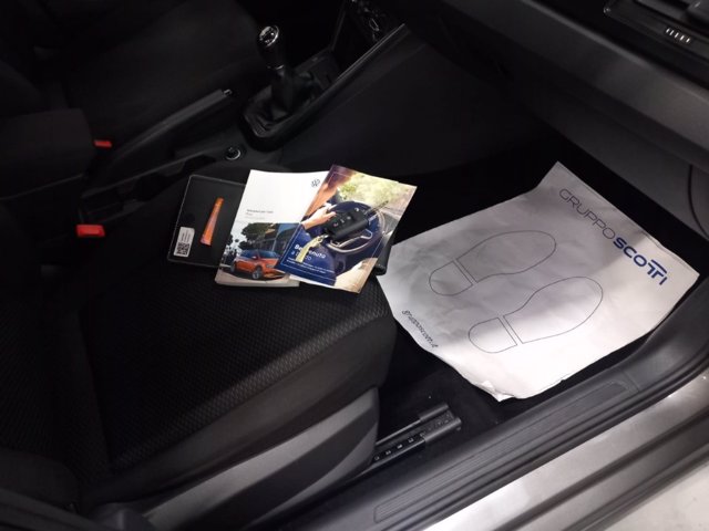 VOLKSWAGEN Polo 5p 1.0 tgi comfortline 90cv my19