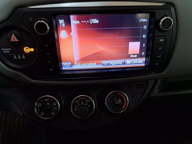 TOYOTA Yaris 5 Porte 1.3 Active